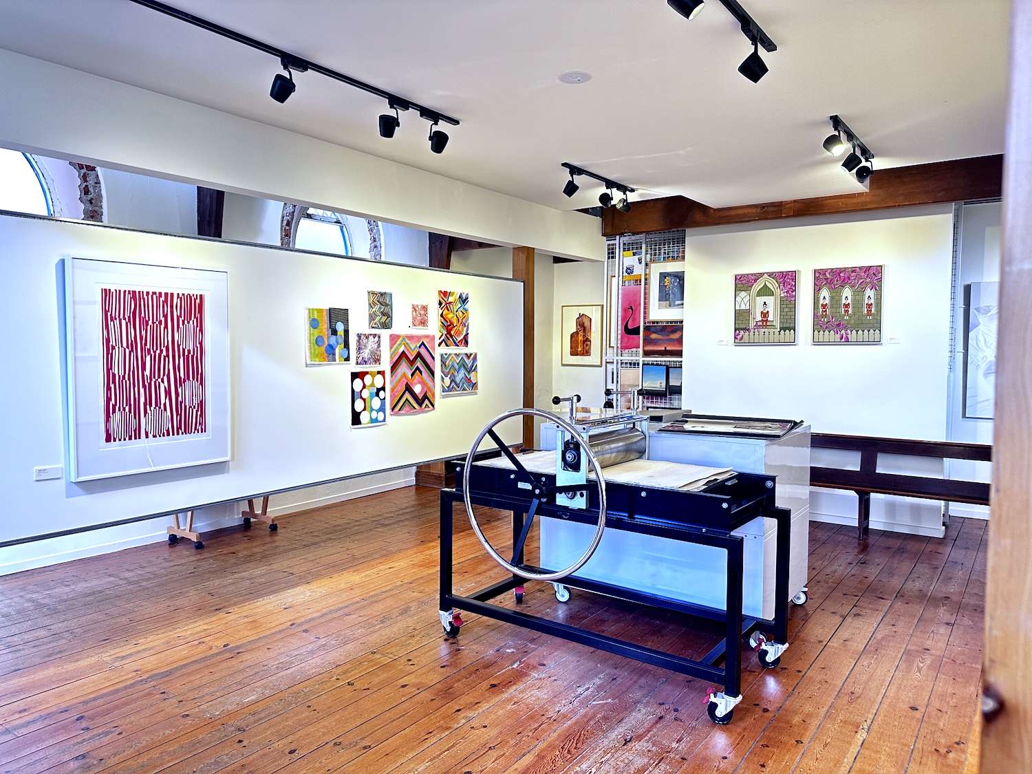 Queenscliff Gallery 10 /10 exhibition